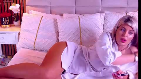 SalmaRoze online show from May 2026 10:36:01 AM