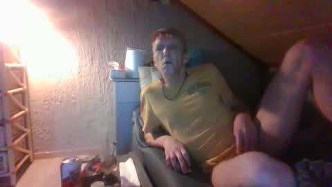 Snapshot of salmo6 chatting on October 2025 07:17:01 AM salmo6 online show from October 2025 07:17:01 AM