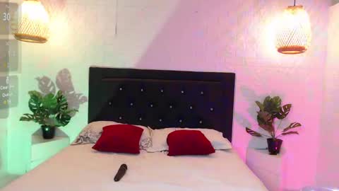 SALOME online show from December 2024 05:00:01 PM