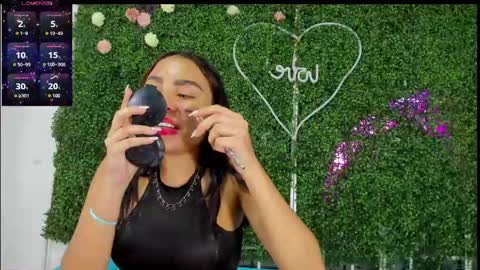 salome online show from March 2025 09:14:02 PM