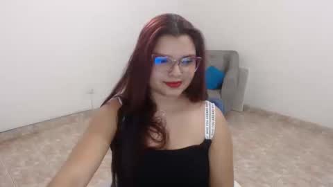 Snapshot of salome_gonzales_ chatting on January 2025 06:28:01 PM Salome online show from January 2025 06:28:01 PM