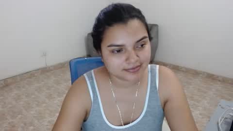 Snapshot of salome_gonzales_ chatting on September 2025 07:35:02 PM Salome online show from September 2025 07:35:02 PM