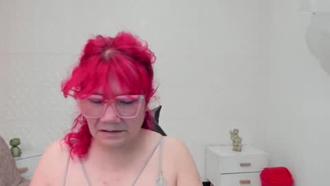 Salomee diazz online show from December 2025 02:00:02 PM