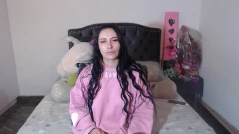 Snapshot of salomefox2 chatting on January 2026 03:20:01 AM yenny online show from January 2026 03:20:01 AM