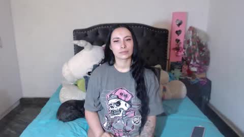 Snapshot of salomefox2 chatting on February 2026 05:03:01 AM yenny online show from February 2026 05:03:01 AM