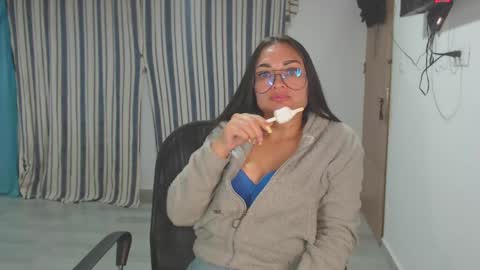 salome online show from October 2025 01:24:02 AM