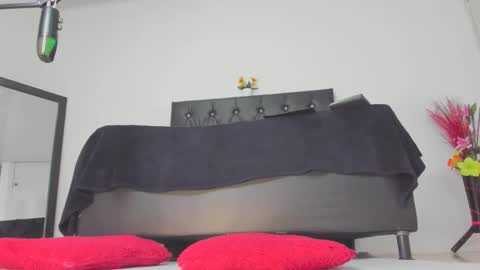 martina online show from May 2026 12:07:01 AM