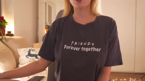 IsaBella-  online show from December 2024 09:09:01 PM