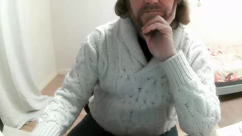 Snapshot of saltimbanquier chatting on January 2025 12:39:02 PM Saltimbanquier Salt ou Banquier online show from January 2025 12:39:02 PM