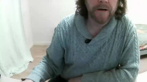 Snapshot of saltimbanquier chatting on February 2025 07:23:01 AM Saltimbanquier Salt ou Banquier online show from February 2025 07:23:01 AM