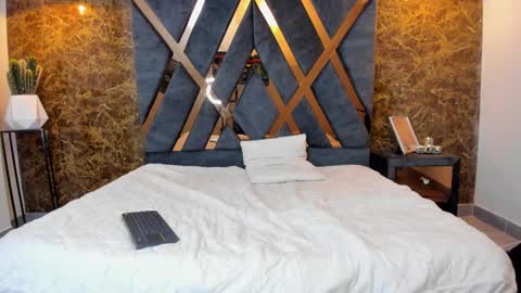 SALVATORE online show from February 2025 02:30:01 PM