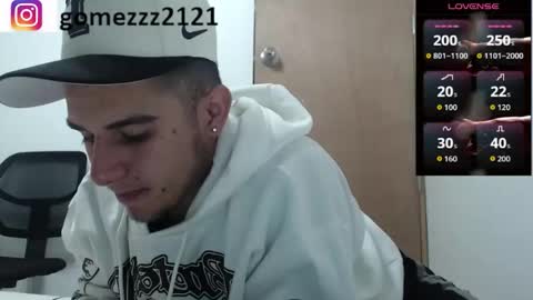 Snapshot of sam2121_ chatting on November 2025 05:41:02 AM Sam online show from November 2025 05:41:02 AM