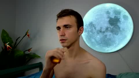 sam online show from October 2025 09:48:01 PM