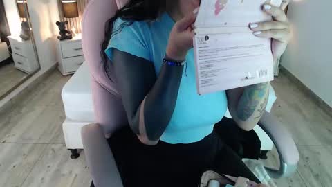 SAM MANSON online show from February 2025 12:19:01 PM