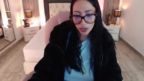 SAM MANSON online show from February 2025 03:25:02 PM