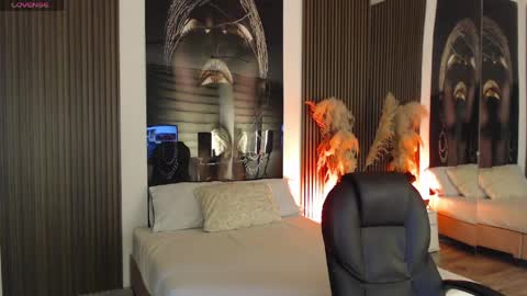 Snapshot of sam_mansson66 chatting on April 2026 12:18:01 PM SAM MANSON online show from April 2026 12:18:01 PM