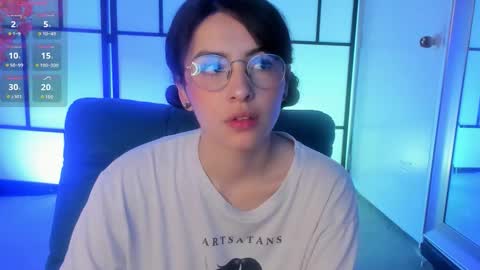 Sam online show from October 2025 12:23:02 PM