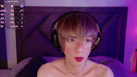 Sam online show from February 2025 08:01:01 AM