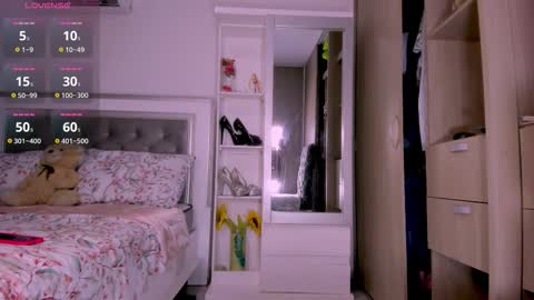 carolina online show from September 2025 01:29:01 AM