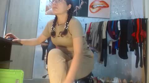 Snapshot of samanta_brownn_ chatting on May 2026 11:15:01 AM samanta online show from May 2026 11:15:01 AM