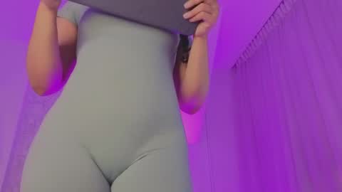  samanta  online show from October 2025 03:18:02 AM