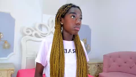 Samanta online show from February 2025 07:38:01 PM