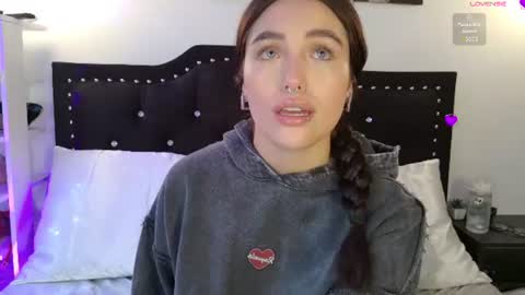 IGSamanthaGrant 10 online show from June 2026 01:53:02 PM