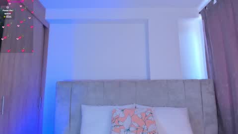 V A  N E S S A  online show from January 2025 07:40:01 PM