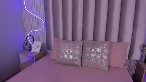 Snapshot of samanthapeachs chatting on October 2025 11:55:02 AM Alejandra online show from October 2025 11:55:02 AM