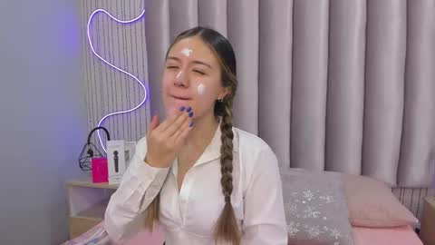 Alejandra  online show from January 2026 11:56:02 AM