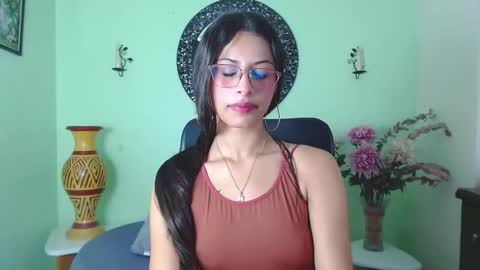 Snapshot of samaracortez chatting on September 2025 04:07:01 PM Sammy online show from September 2025 04:07:01 PM