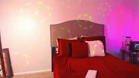 Yaya online show from November 2025 08:48:02 AM