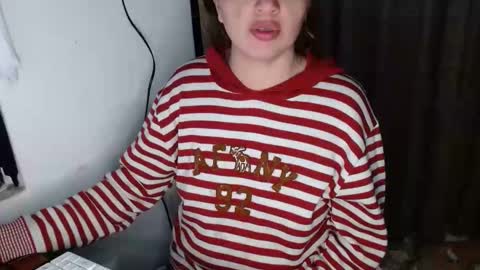 Snapshot of samatha_squirts chatting on October 2025 05:38:02 AM samatha_squirts online show from October 2025 05:38:02 AM