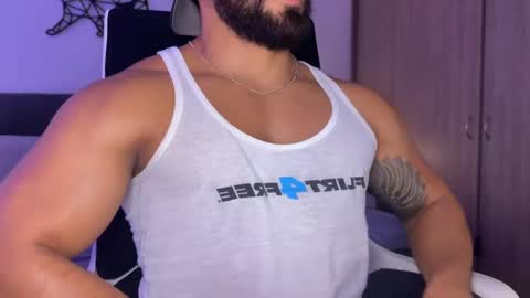 Snapshot of samdornan chatting on February 2025 09:53:02 PM Sam Dornan online show from February 2025 09:53:02 PM