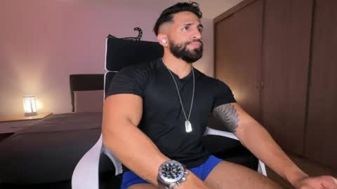 Snapshot of samdornan chatting on March 2025 11:49:02 PM Sam Dornan online show from March 2025 11:49:02 PM