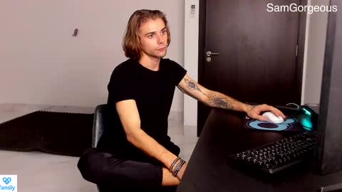 Snapshot of samgorgeous chatting on February 2025 01:30:01 PM Fansly - Top4fans online show from February 2025 01:30:01 PM