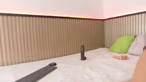 Samanta online show from October 2025 07:25:02 PM