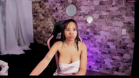 samiacooper25 online show from February 2026 05:49:02 AM