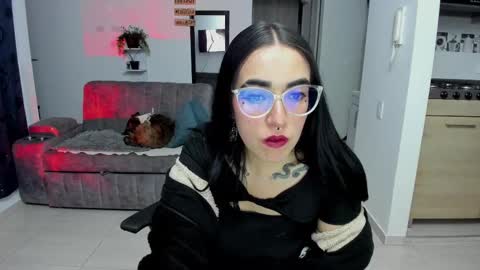 SARA online show from September 2025 12:43:01 AM