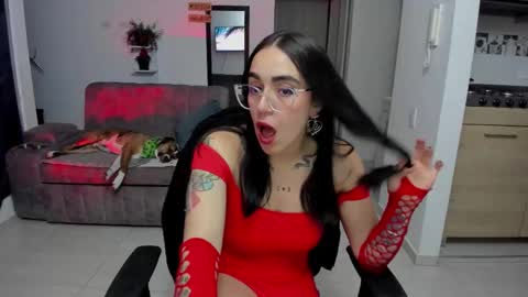 SARA online show from November 2025 12:00:01 AM