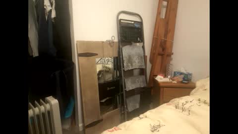 sammcmillan64 online show from March 2026 09:04:01 AM