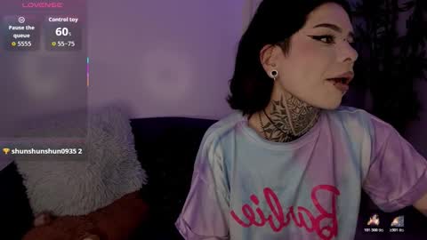 Snapshot of sammy_f_uck chatting on December 2025 05:06:02 AM Samantha online show from December 2025 05:06:02 AM