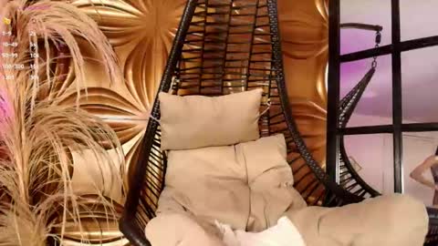 Samantha online show from December 2025 07:09:01 PM