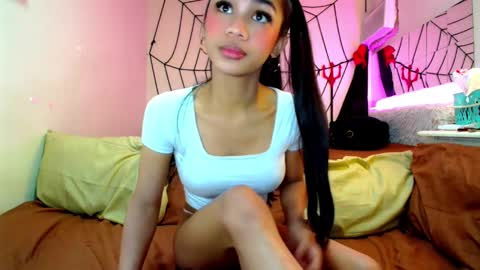 Sam online show from October 2025 11:09:01 PM