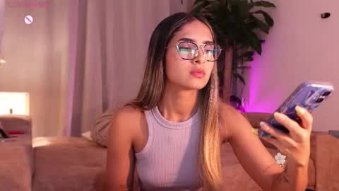 Snapshot of sammylaszlow chatting on September 2025 01:38:01 AM Sammy online show from September 2025 01:38:01 AM