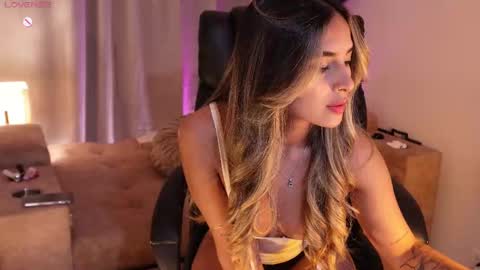 Snapshot of sammylaszlow chatting on September 2025 12:55:01 AM Sammy online show from September 2025 12:55:01 AM
