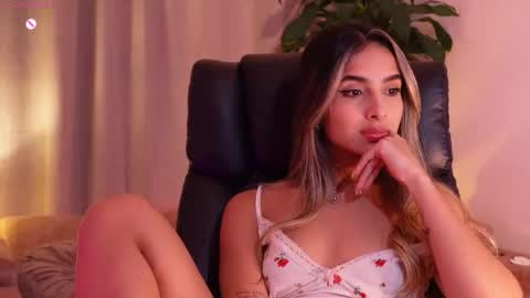 Snapshot of sammylaszlow chatting on September 2025 02:33:02 AM Sammy online show from September 2025 02:33:02 AM