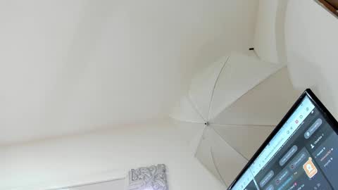 Snapshot of sammymorales_ chatting on May 2026 10:36:01 AM Sammy online show from May 2026 10:36:01 AM