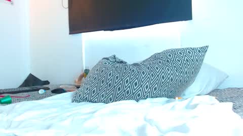 Samantha ferrer online show from March 2025 02:59:01 PM