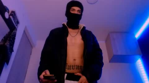   online show from February 2025 08:24:01 PM